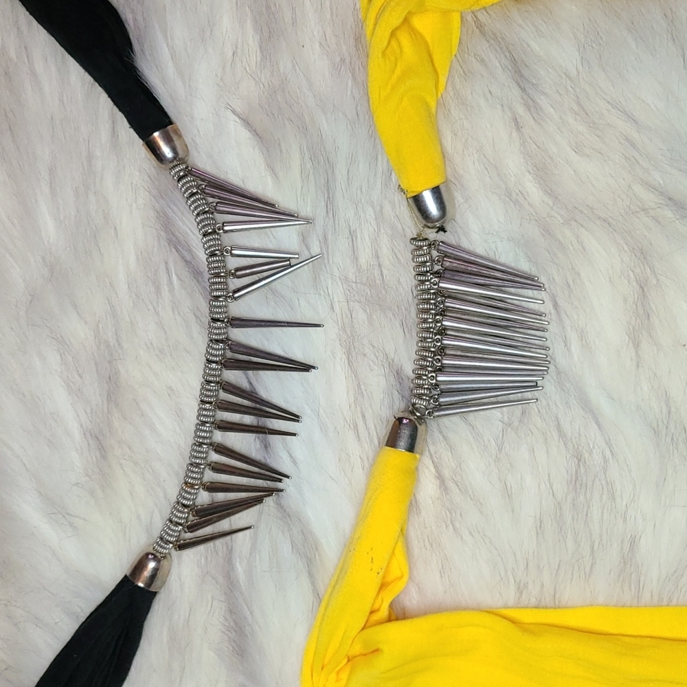 Scarf - Picture 2 of 4